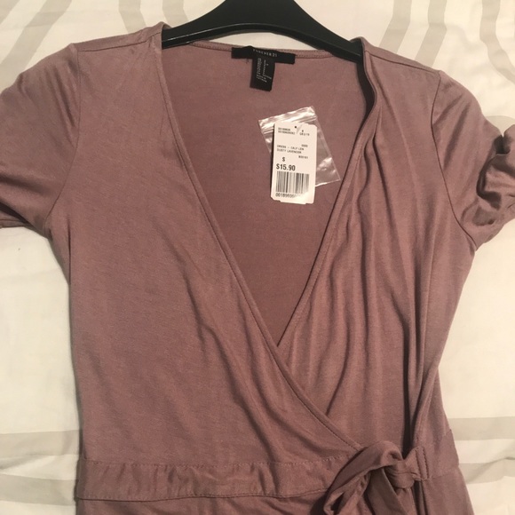Forever 21 wrap dress - Picture 4 of 4